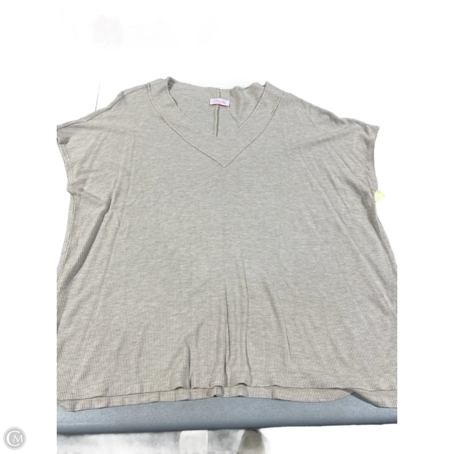 Top Short Sleeve By Pink Lily In Beige, Size: M
