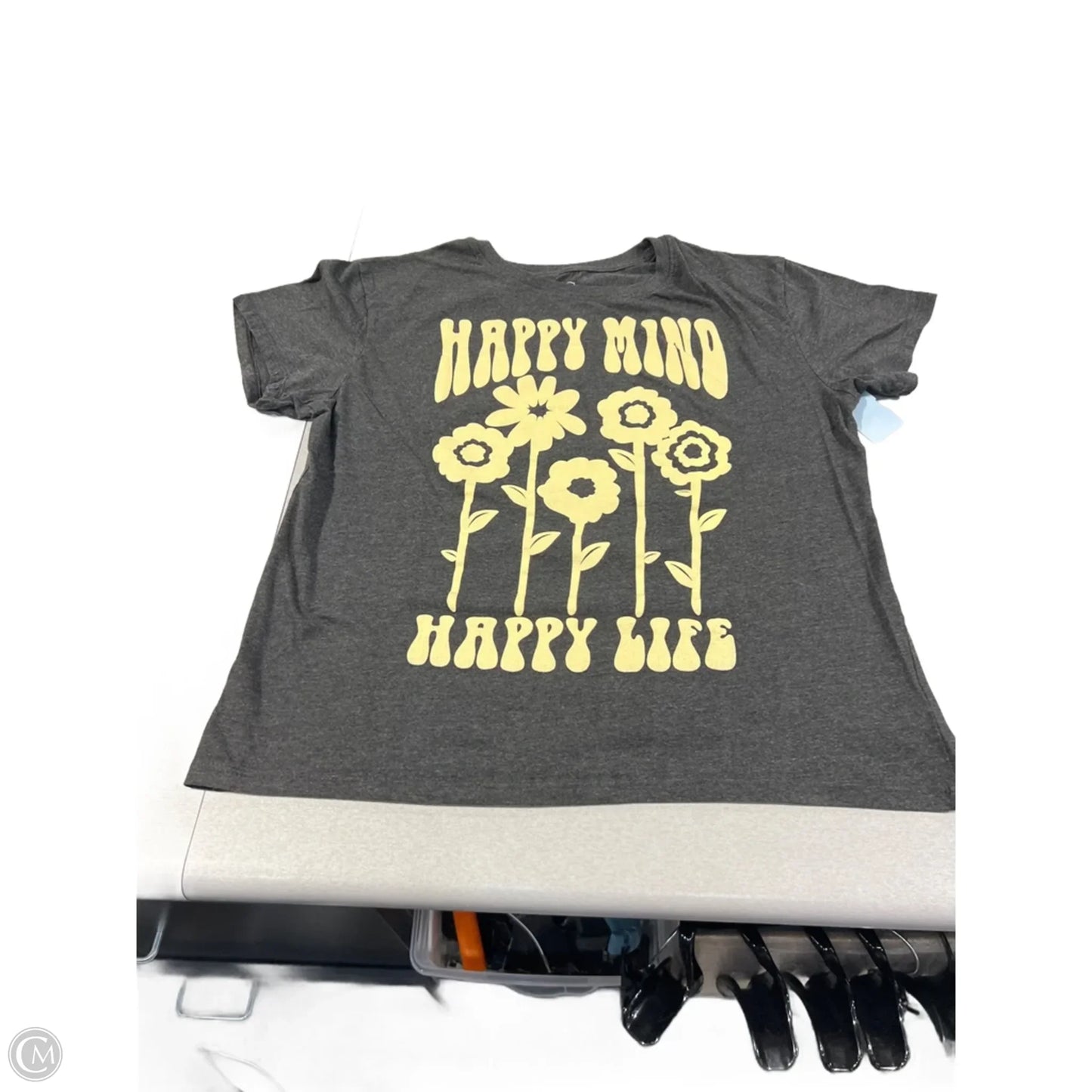 Top Short Sleeve Basic By Modern Lux In Grey, Size: L