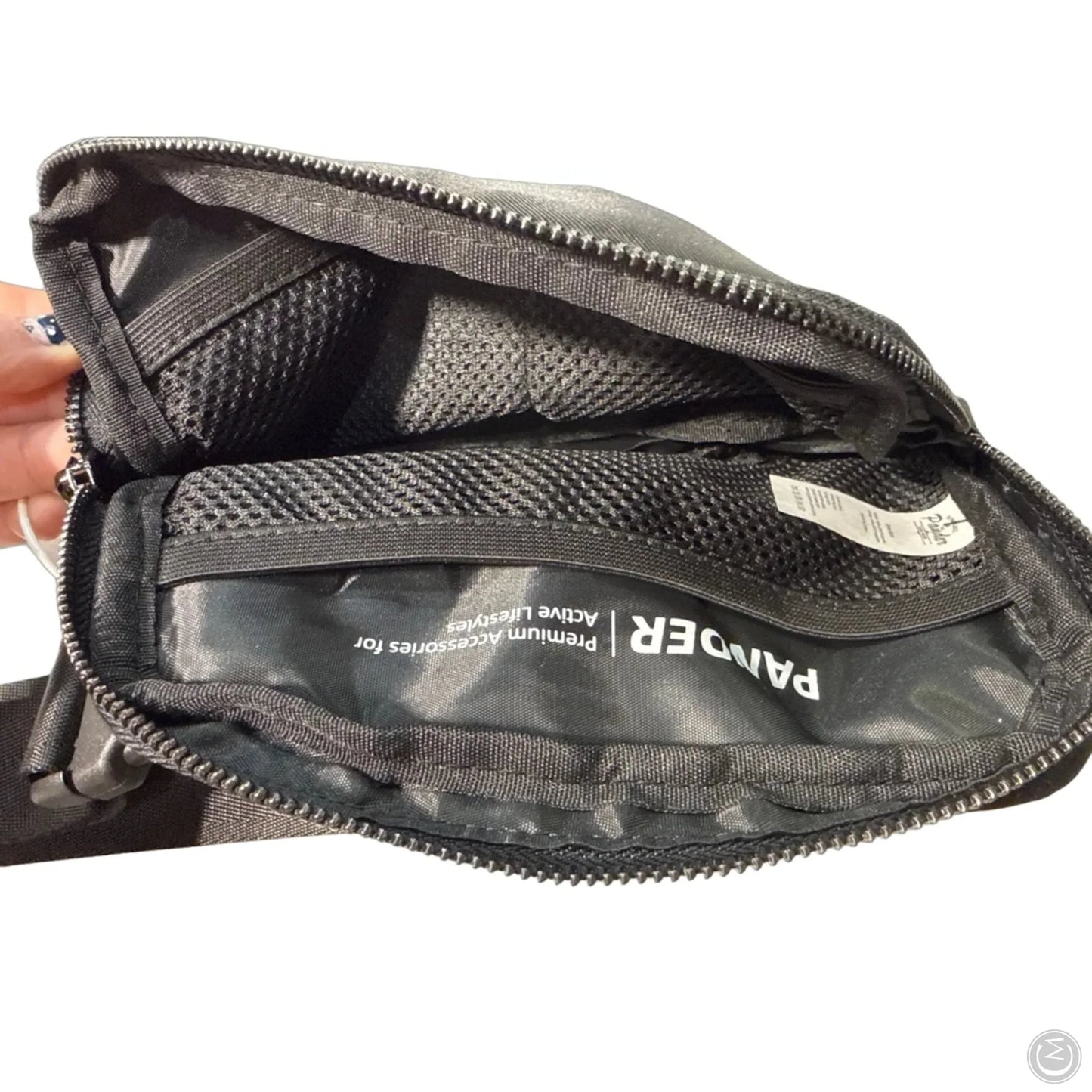 Crossbody By Cmc, Size: Small