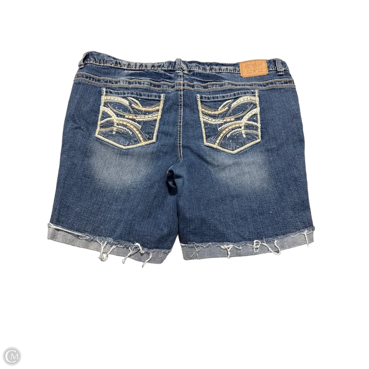 Shorts By Amethyst In Blue Denim, Size: 22