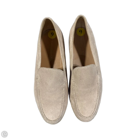 Shoes Flats By Marc Fisher In Tan, Size: 9