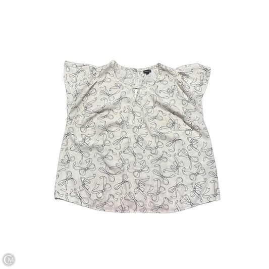 Top Short Sleeve By Torrid In Cream, Size: 2x