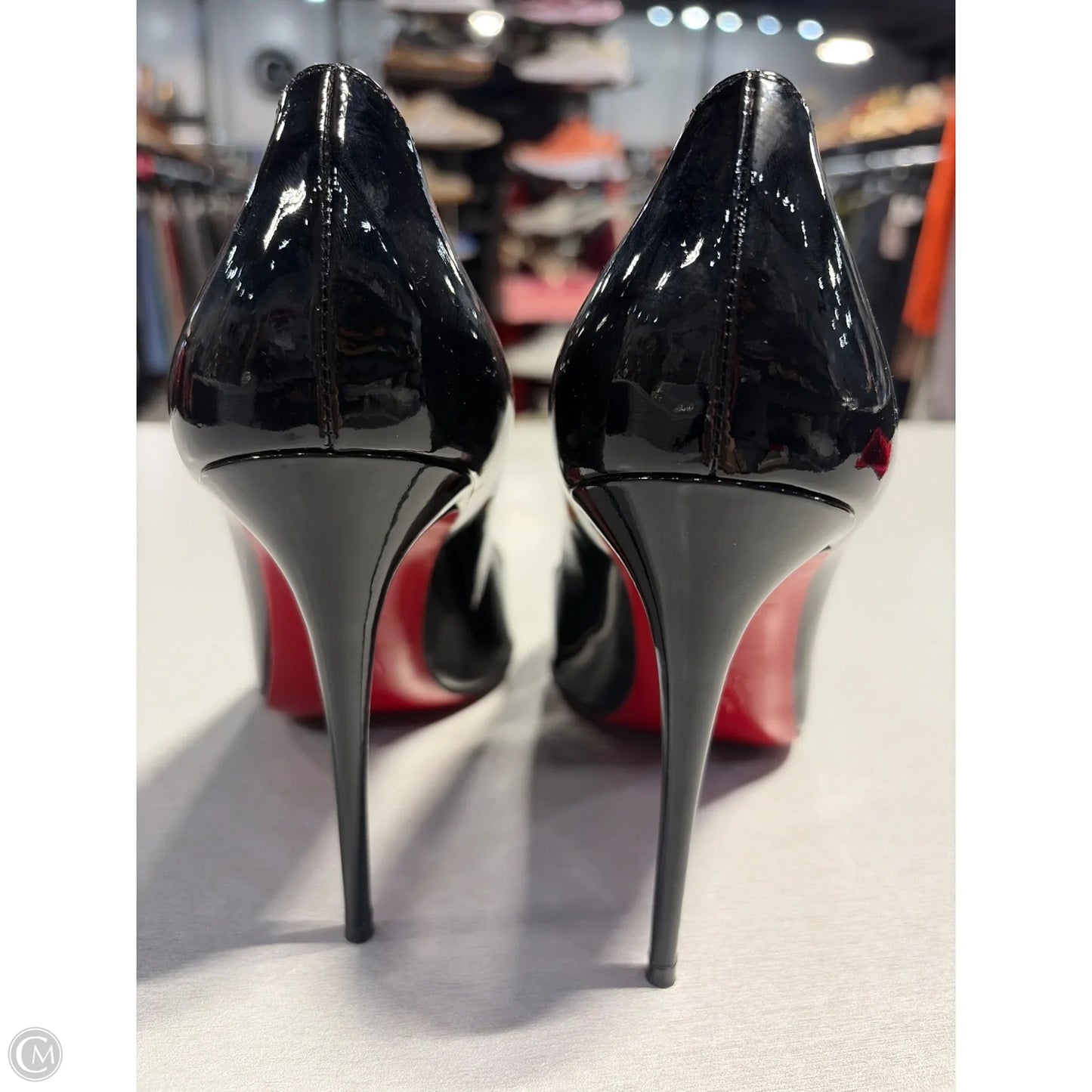Shoes Luxury Designer By Christian Louboutin In Black & Red, Size: 9
