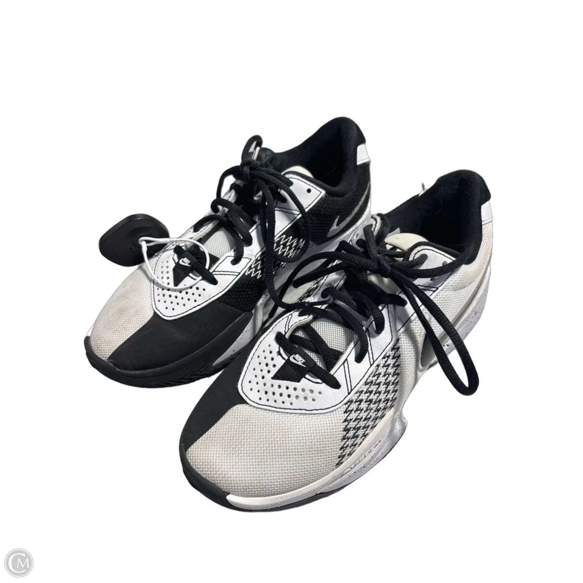 Shoes Athletic By Nike In White, Size: 6