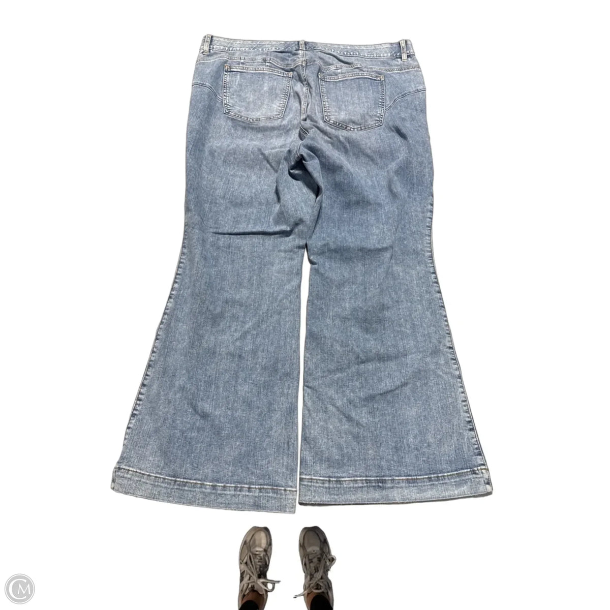 Jeans Flared By Torrid In Blue, Size: 22
