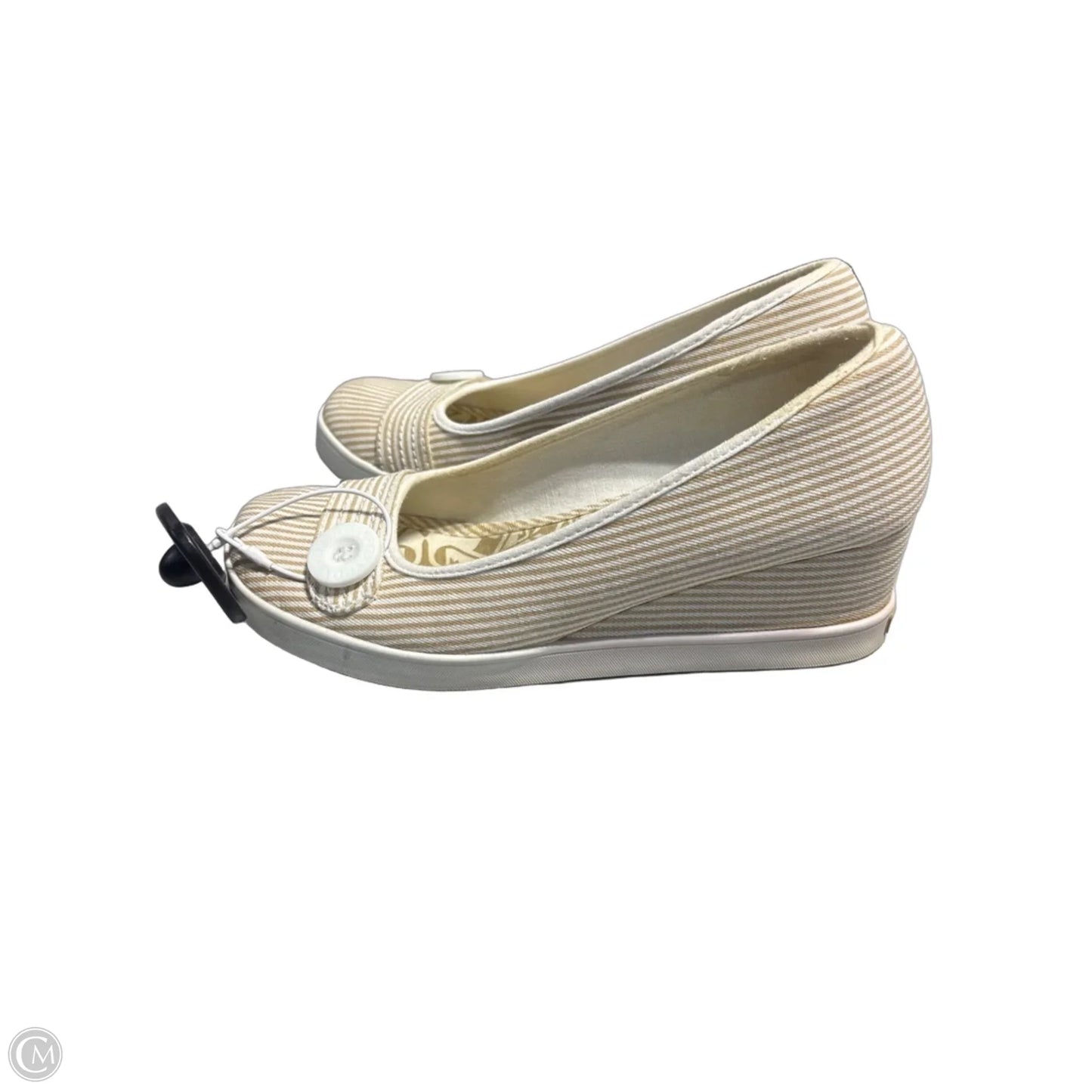Shoes Heels Wedge By Roxy In Beige, Size: 7.5