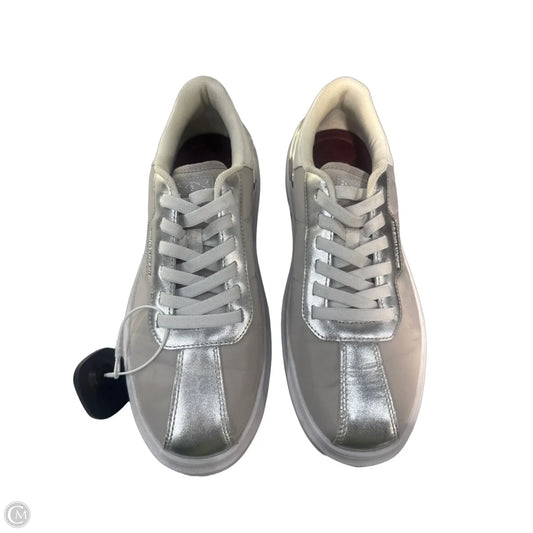 Shoes Sneakers By Skechers In Grey, Size: 9.5
