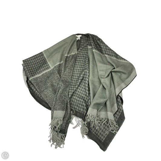 Shawl By Coldwater Creek In Grey, Size: Osfm