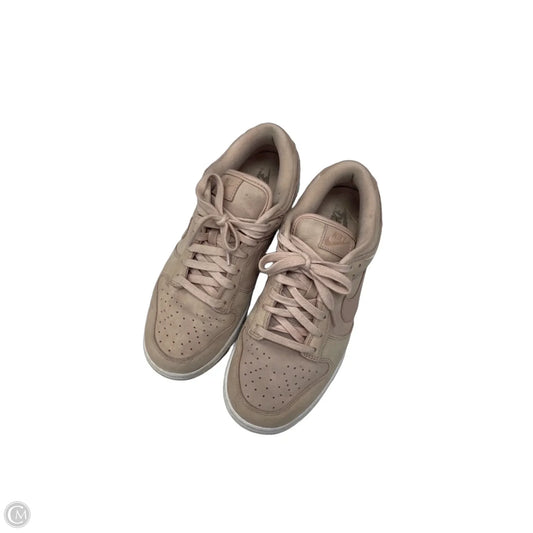 Shoes Sneakers By Nike In Peach, Size: 9