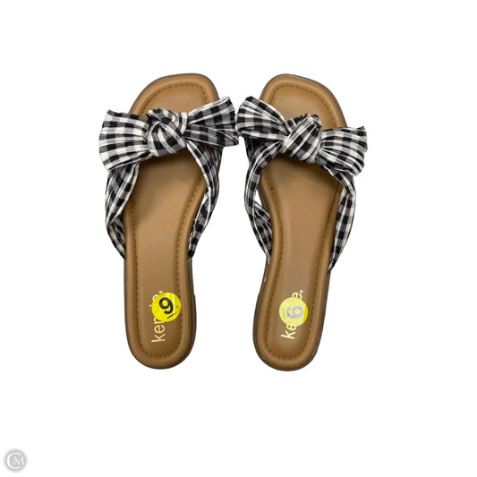 Sandals Flats By Kensie In Black & White, Size: 9