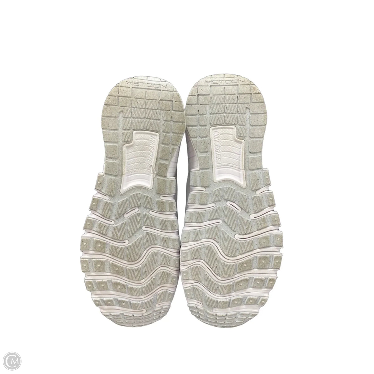 Shoes Athletic By Nike In White, Size: 10.5