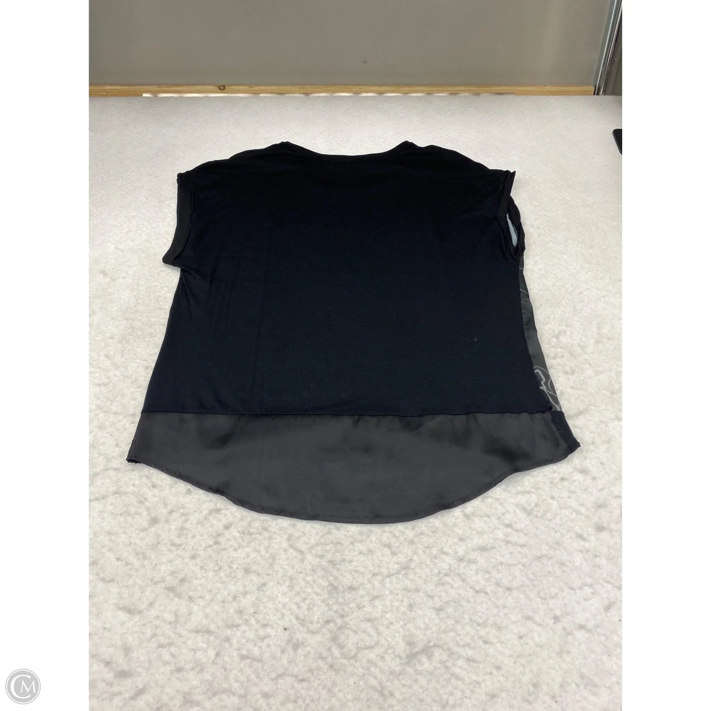 Top Short Sleeve By Cmc In Black & Grey, Size: Xl