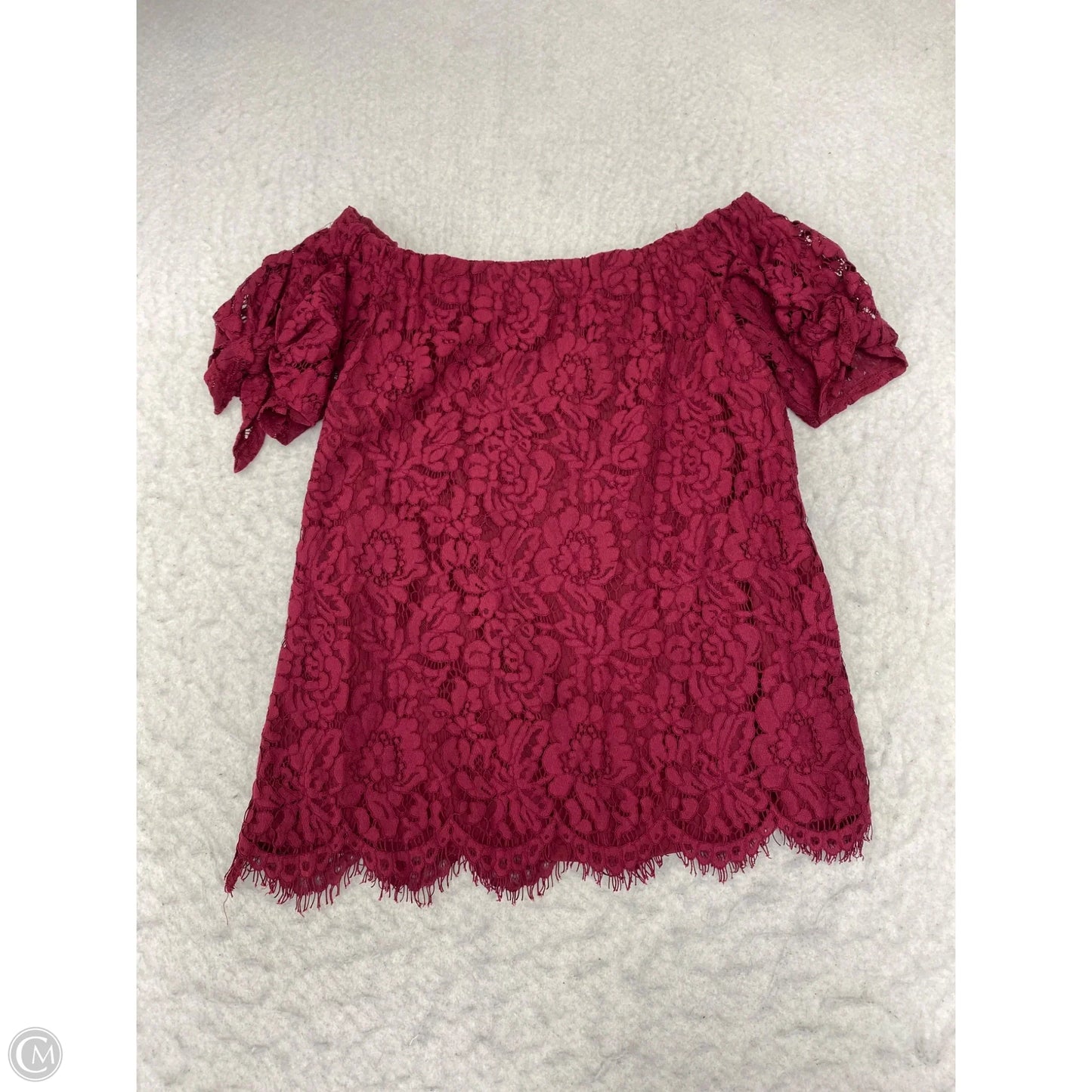 Top Short Sleeve By Miss Chievous In Maroon, Size: M