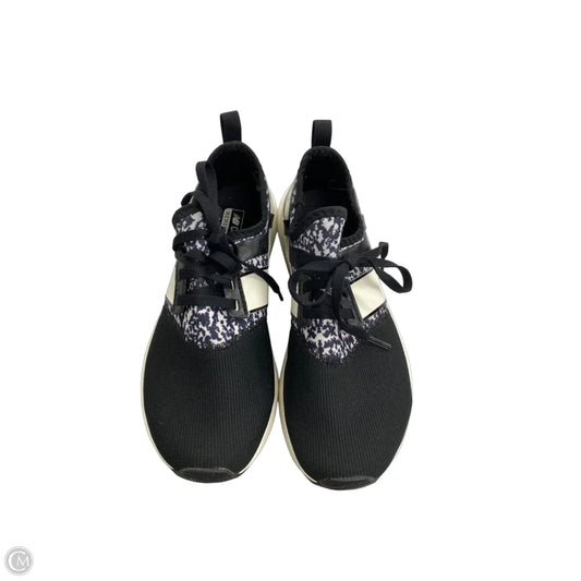 Shoes Sneakers By New Balance In Black & White, Size: 6