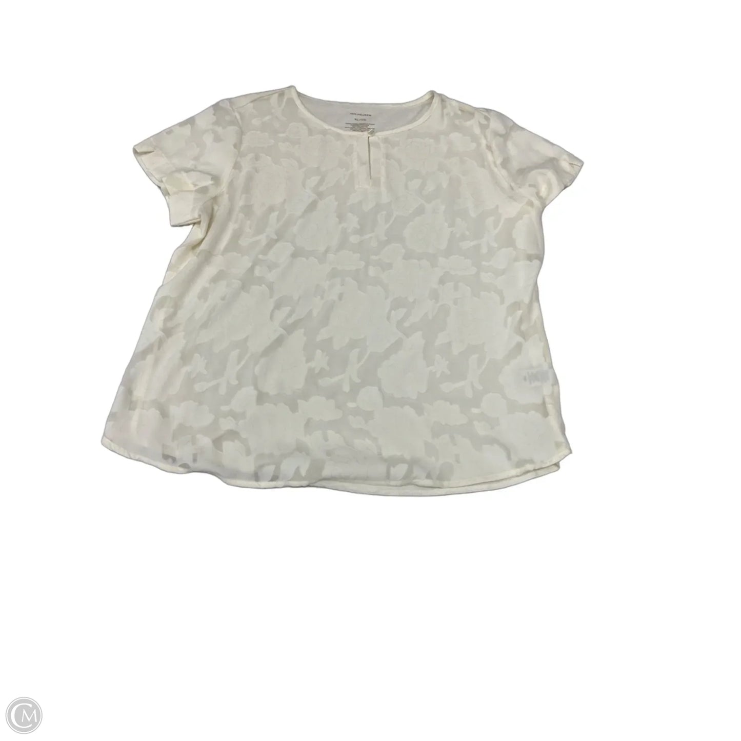 Blouse Short Sleeve By Van Heusen In Cream, Size: Xl