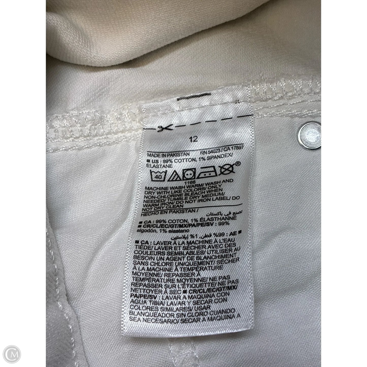 Shorts By Old Navy In White, Size: 12
