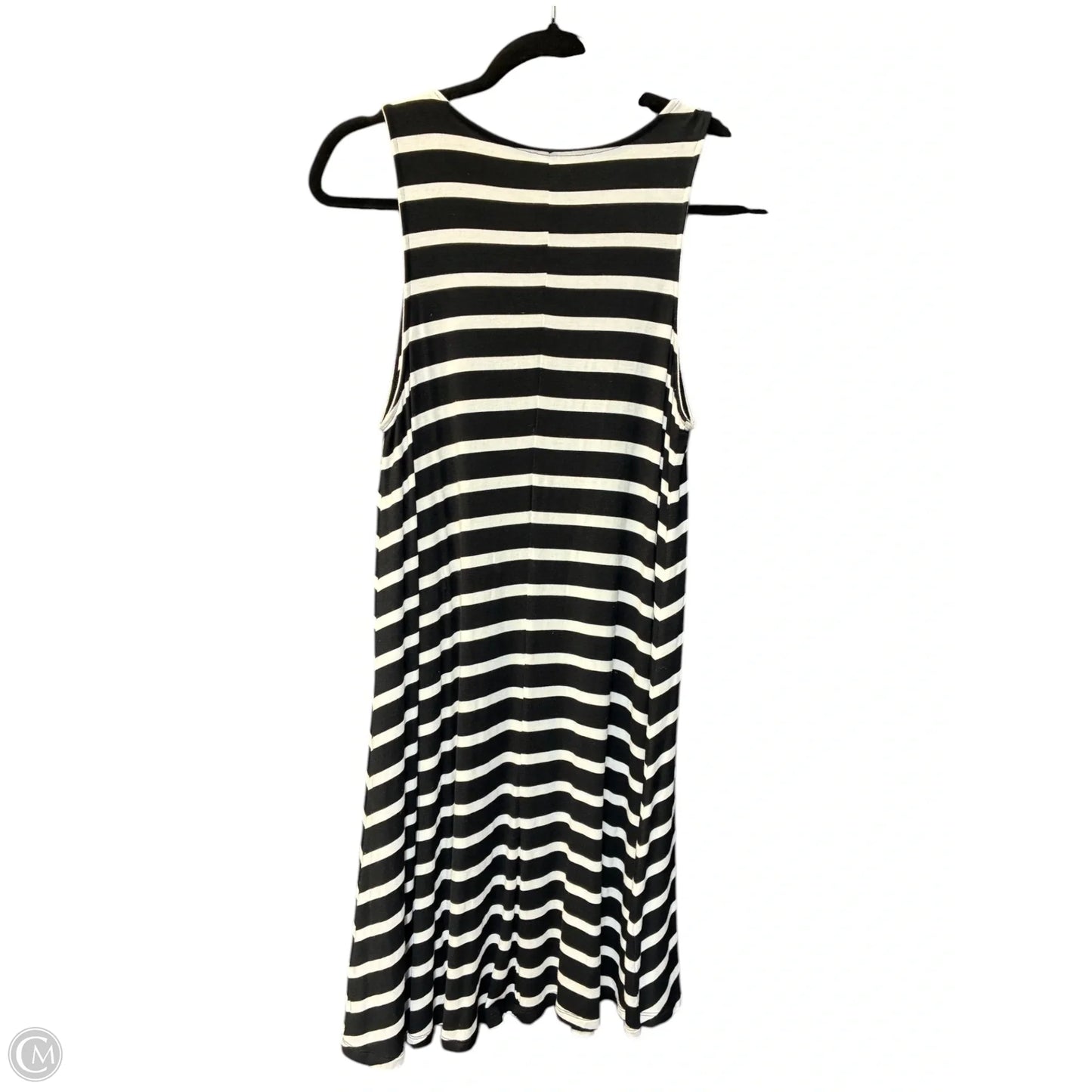 Dress Casual Short By Old Navy In Black & White, Size: M