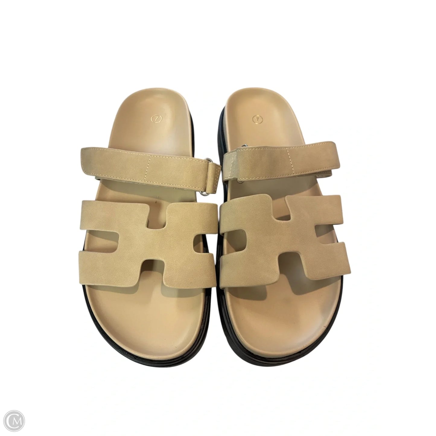 Sandals Flats By Cmf In Tan, Size: 7