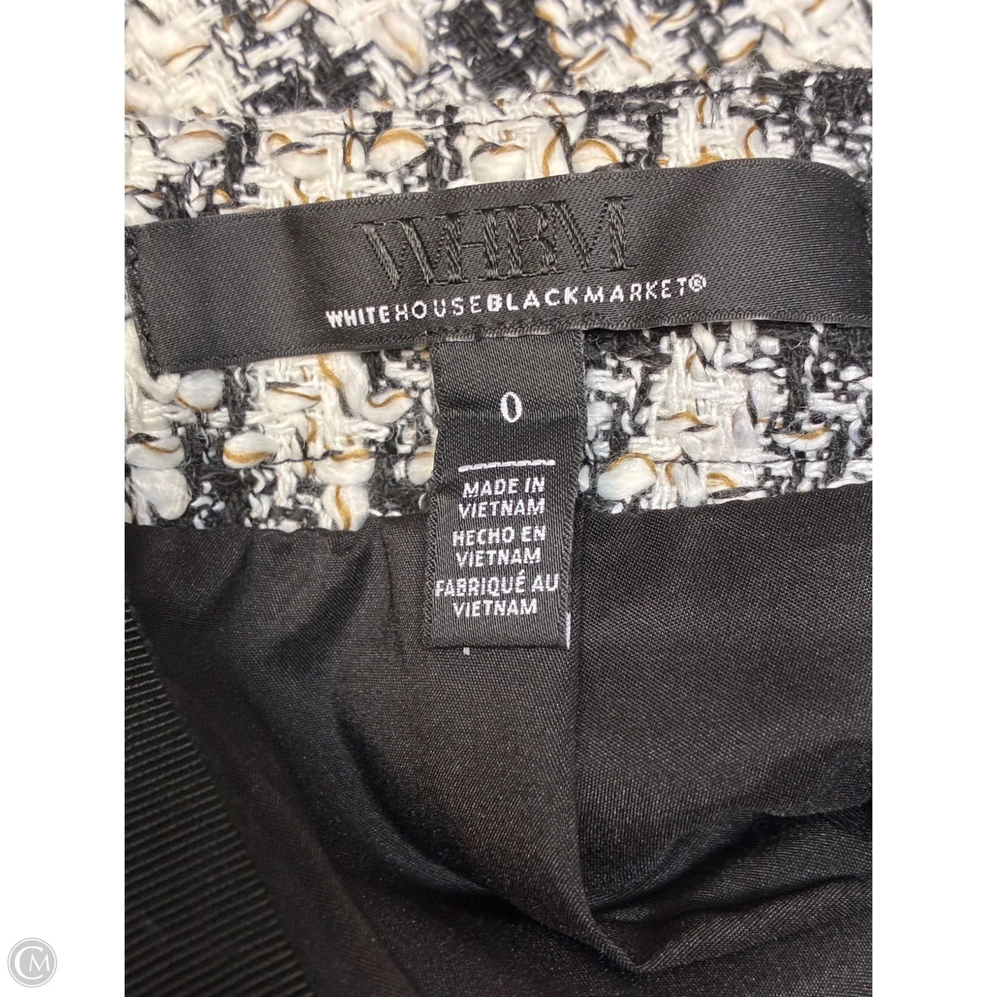 Skirt Mini & Short By White House Black Market In Black & White, Size: 0