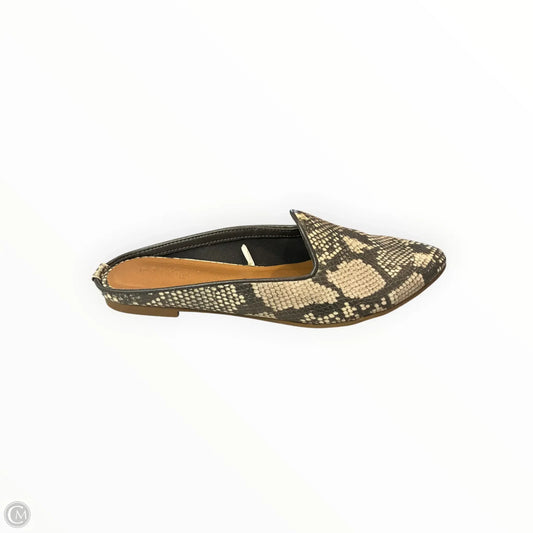 Shoes Flats By Universal Thread In Snakeskin Print, Size: 7.5