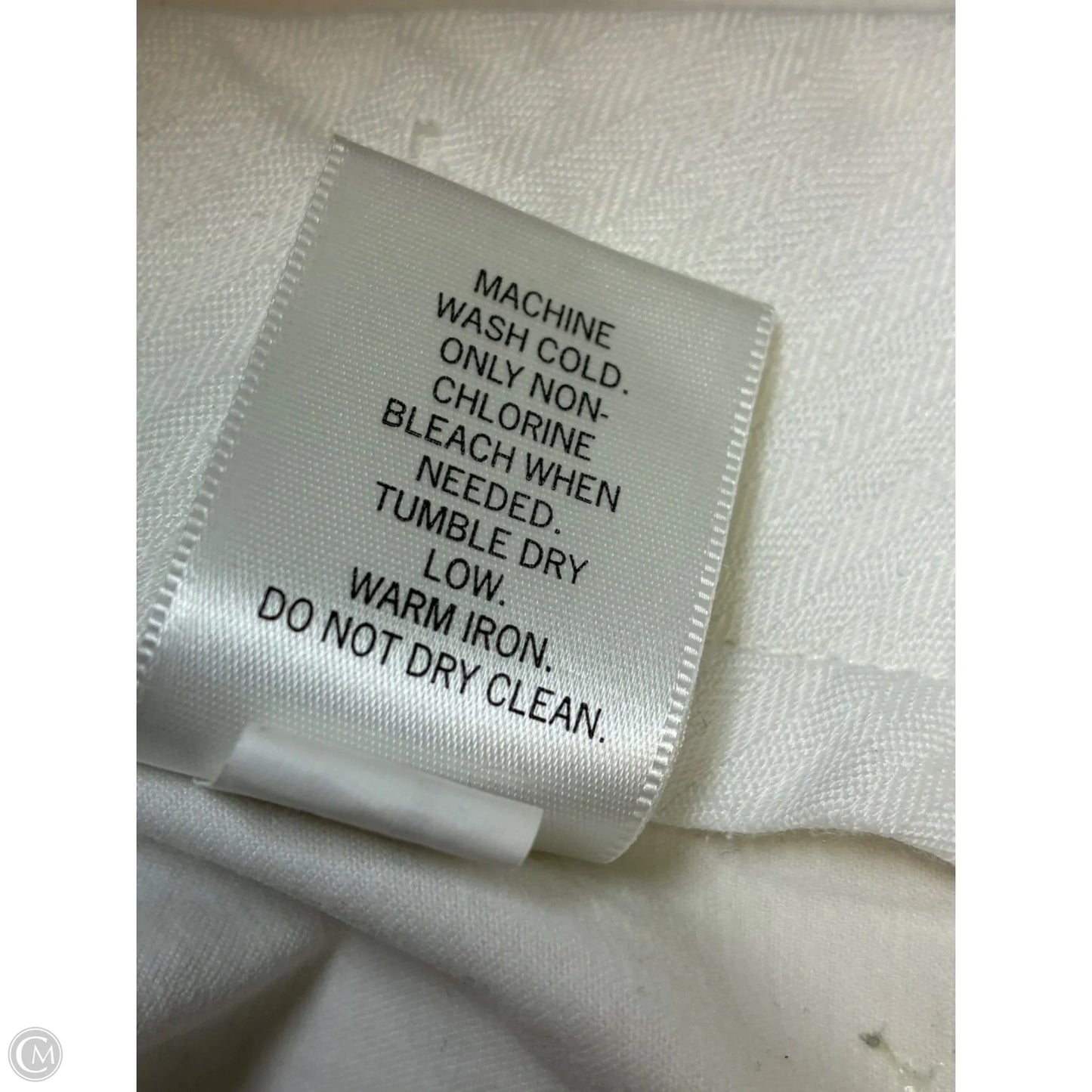 Shorts By Banana Republic In White, Size: 2