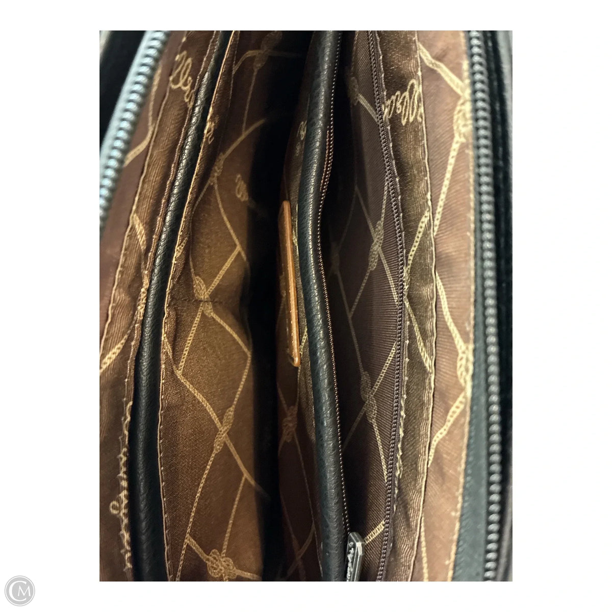 Handbag By Wrangler, Size: Medium