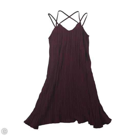 Dress Casual Midi By Clothes Mentor In Maroon, Size: S