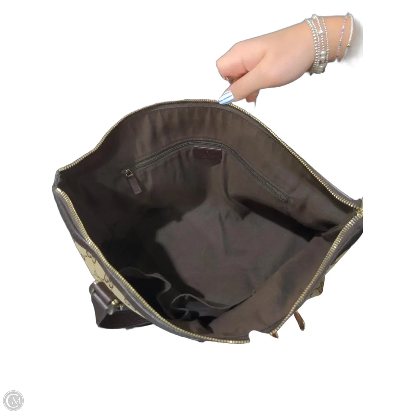 Handbag Luxury Designer By Gucci, Size: Medium