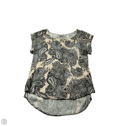 Top Short Sleeve By Daniel Rainn In Paisley Print, Size: Xs