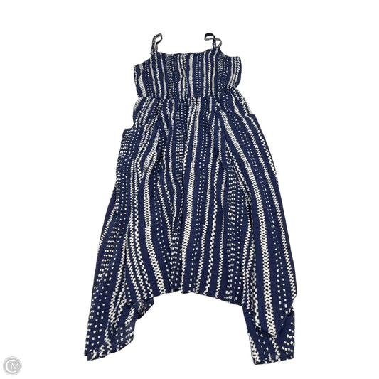 Dress Casual Short By Cabi In Blue, Size: L