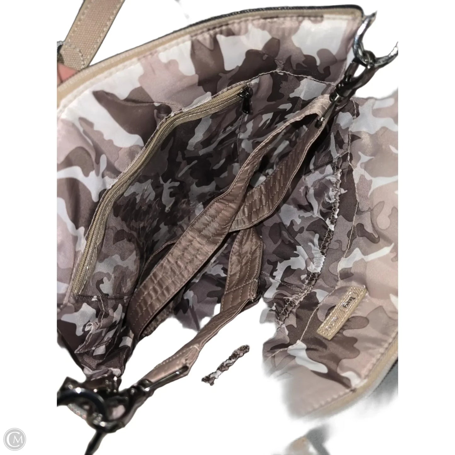 Handbag By Lug, Size: Medium