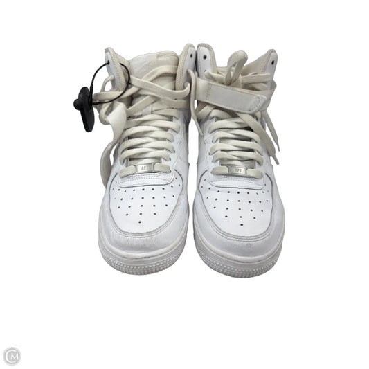 Shoes Sneakers By Nike In White, Size: 7