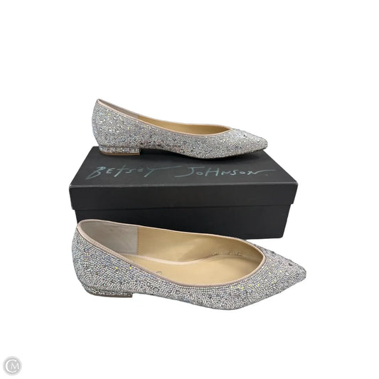 Shoes Flats By Betsey Johnson In Silver, Size: 10
