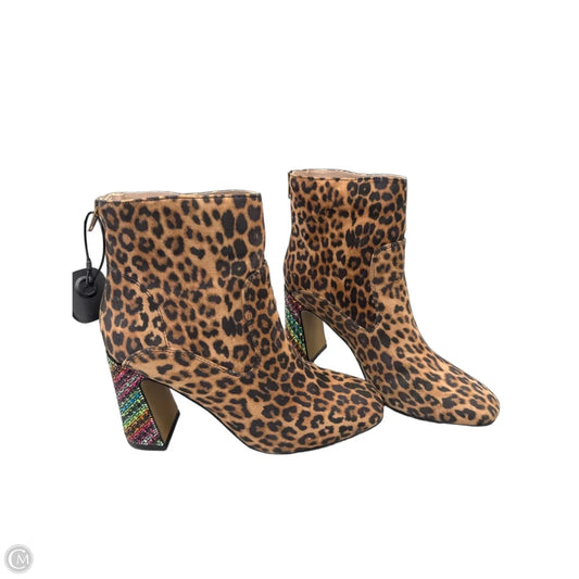 Boots Ankle Heels By Betsey Johnson In Animal Print, Size: 10