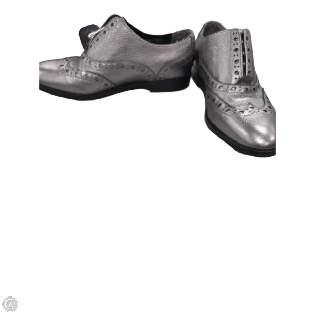 Shoes Flats By Vionic In Silver, Size: 8