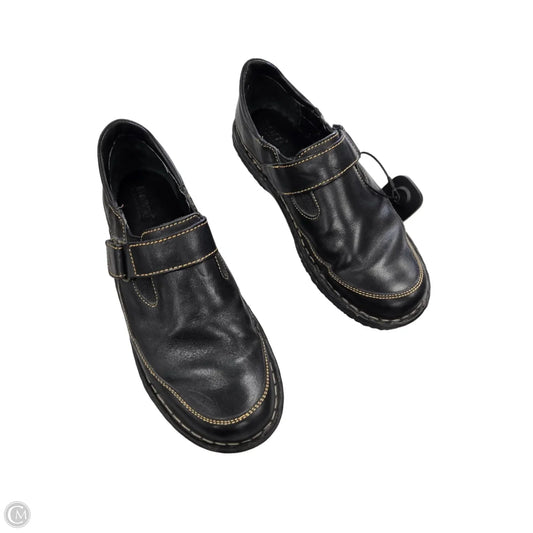 Shoes Flats By Born In Black, Size: 8
