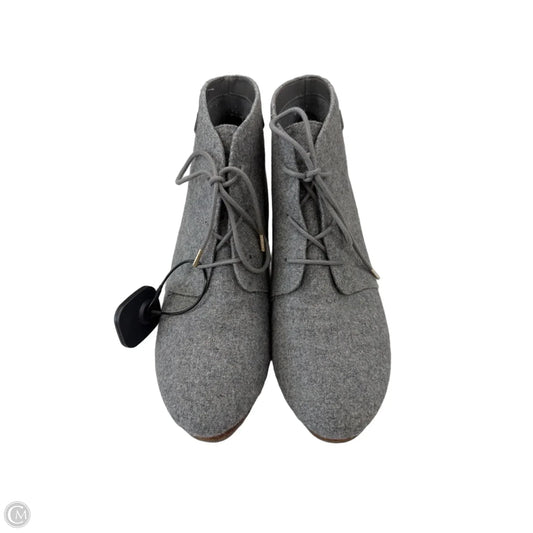 Shoes Heels Wedge By Dr Scholls In Grey, Size: 10
