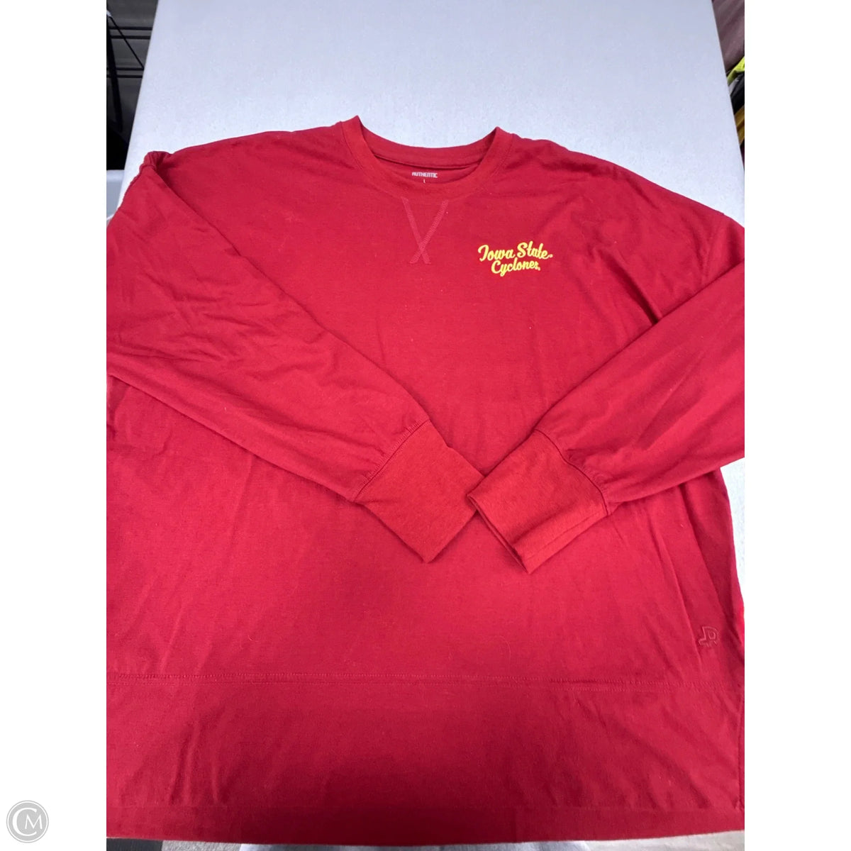 Top Long Sleeve By Authentic In Red, Size: L