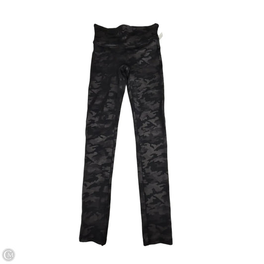 Pants Leggings By Spanx In Camouflage Print, Size: Sp