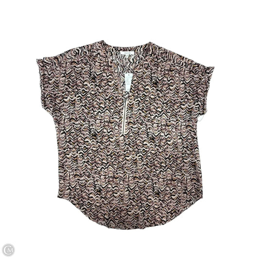 Top Short Sleeve By Maurices In Pink, Size: Xs