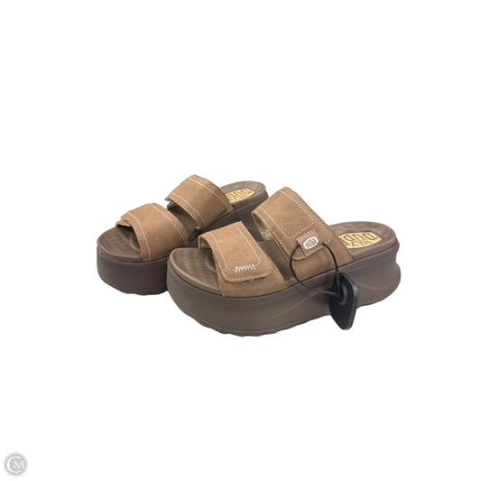 Sandals Heels Wedge By Hey Dude In Brown, Size: 5