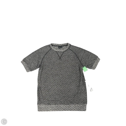 Top Short Sleeve By Cme In Grey, Size: S
