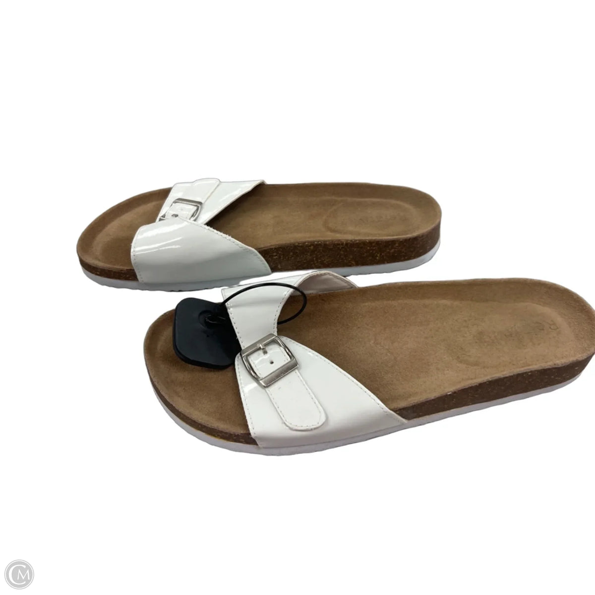 Sandals Flats By Relativity In White, Size: 9.5