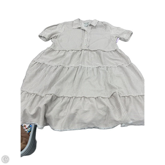 Dress Casual Short By Multiples In Tan & White, Size: L