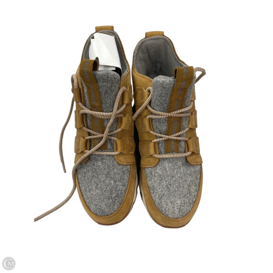 Boots Ankle Flats By Sorel In Tan, Size: 6.5