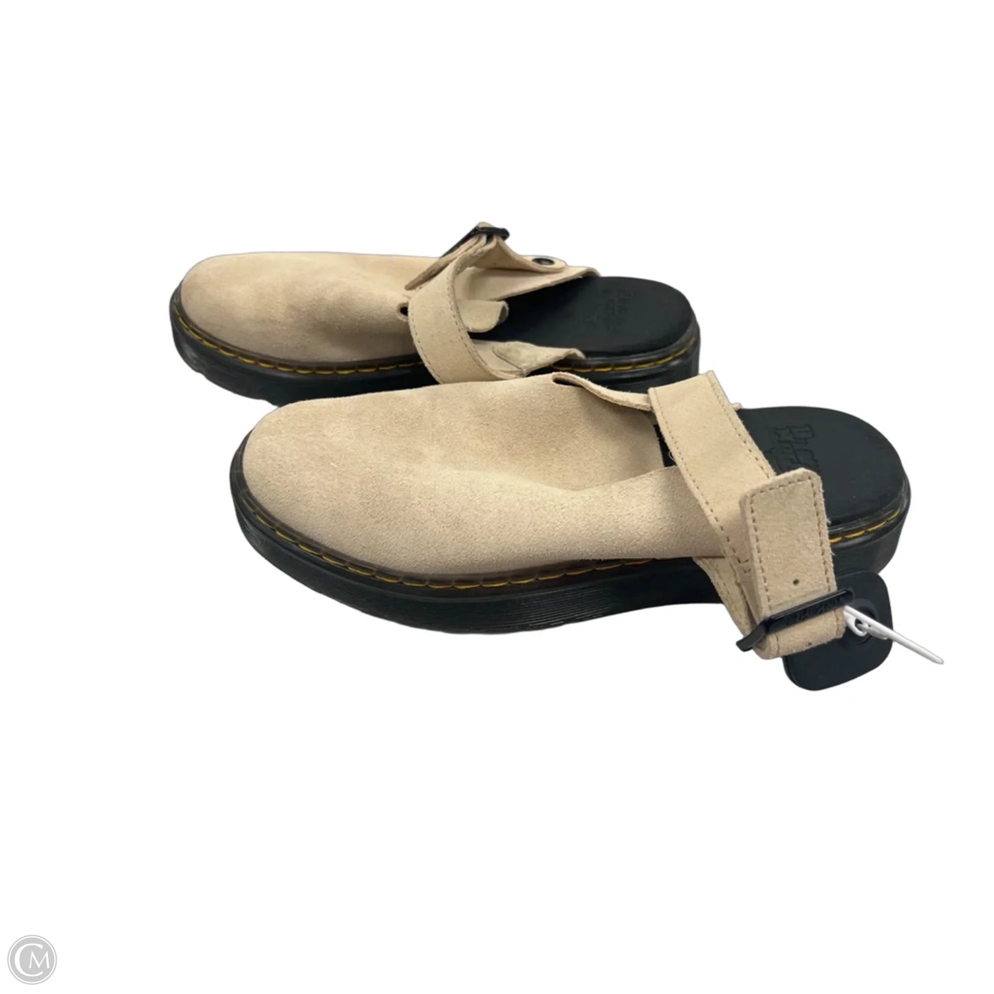 Shoes Flats By Dr Martens In Cream, Size: 8