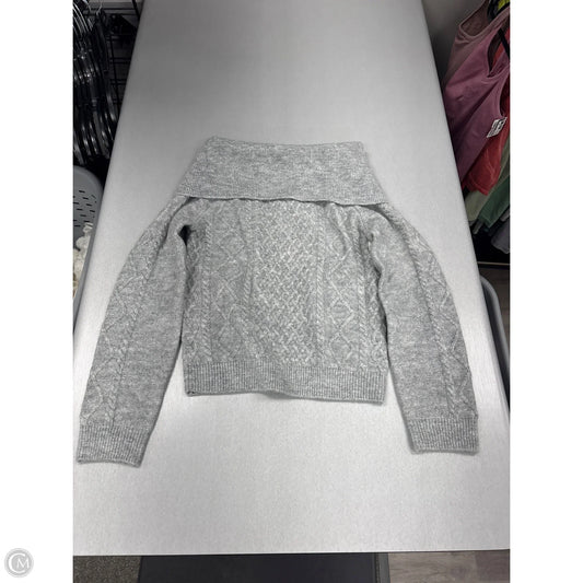 Sweater By Divided In Grey, Size: Xs