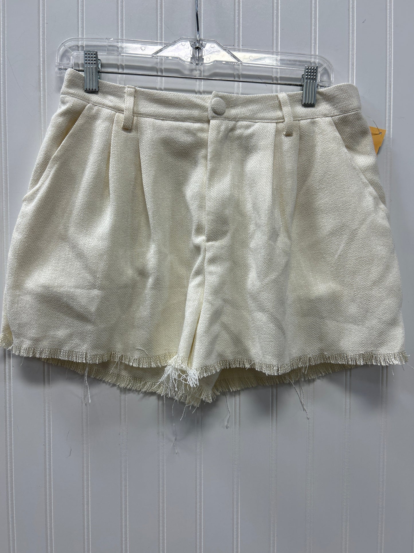 Shorts By Cmc In Cream, Size:M