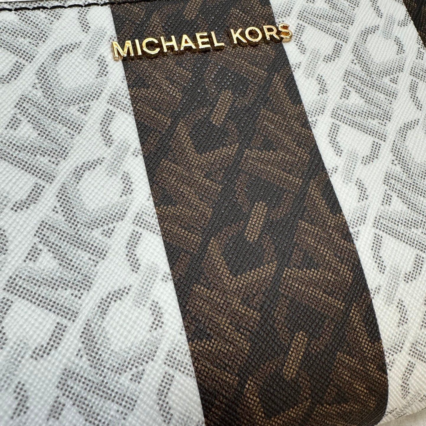Wristlet Designer Michael By Michael Kors, Size Medium