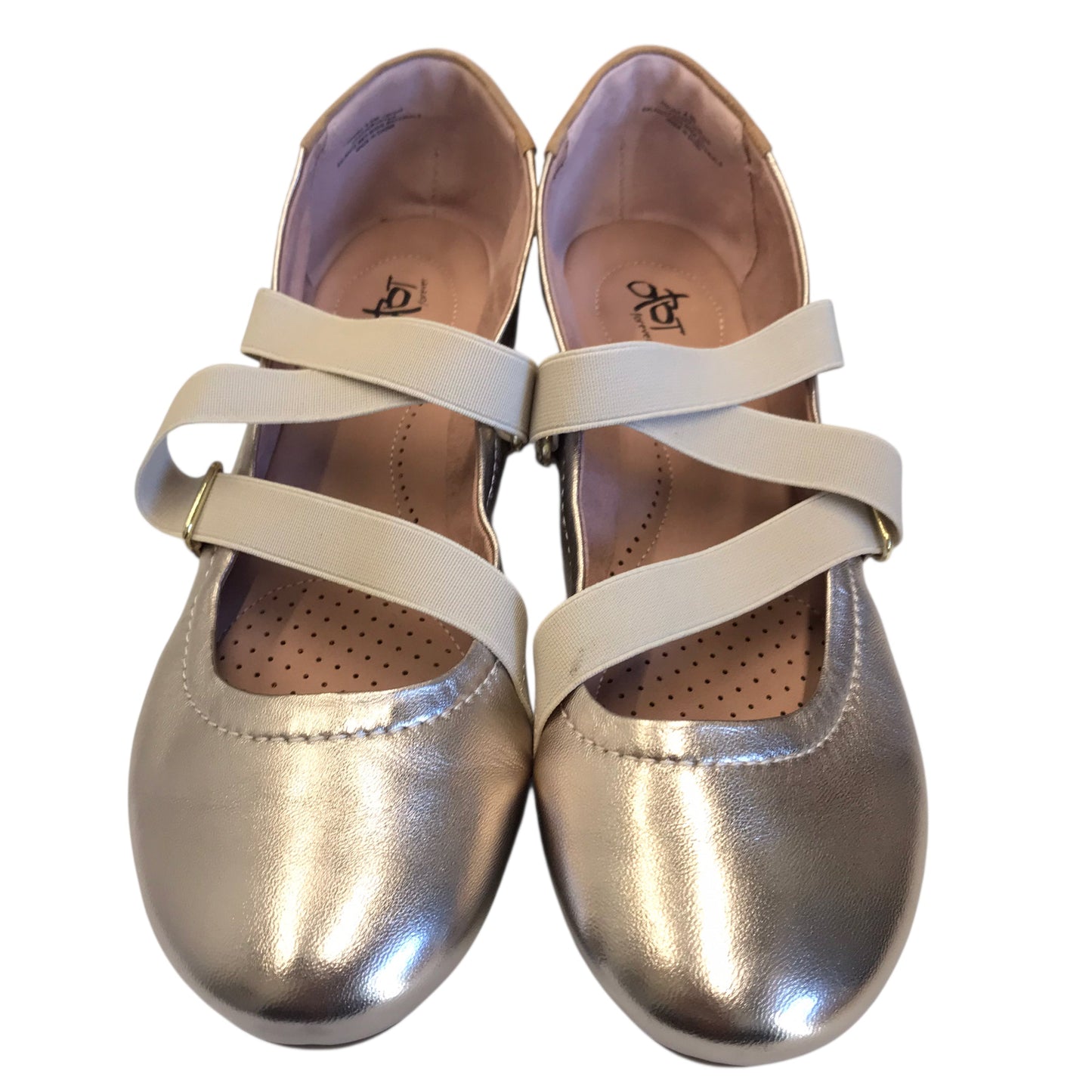 Shoes Flats By Otbt In Gold, Size:8.5